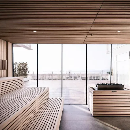 Апартаменты Falkensteiner Residences Лидо-ди-Езоло